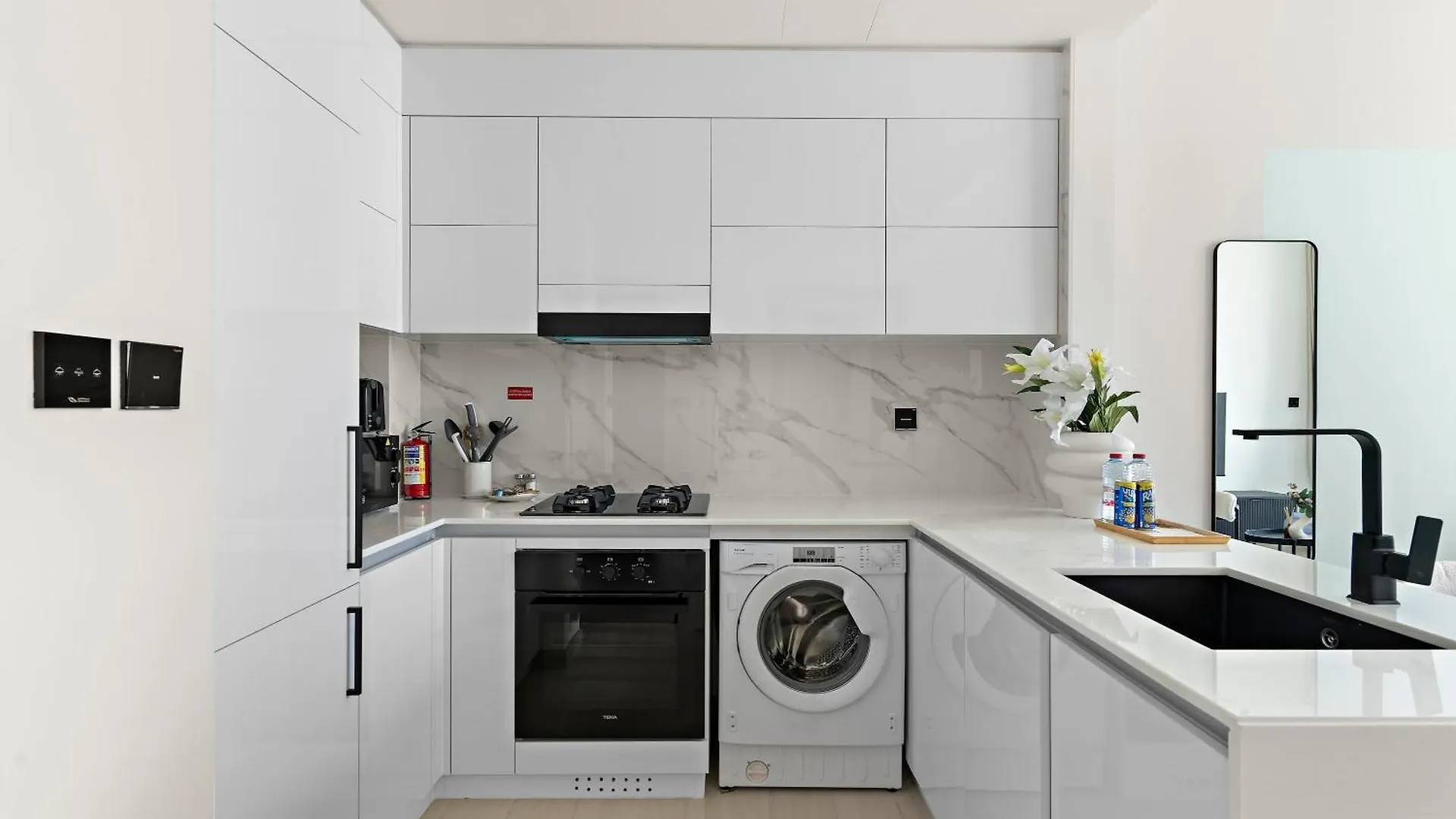 Silkhaus Premier 1Br In Binghatti Venus Near Jvc Dubai United Arab Emirates