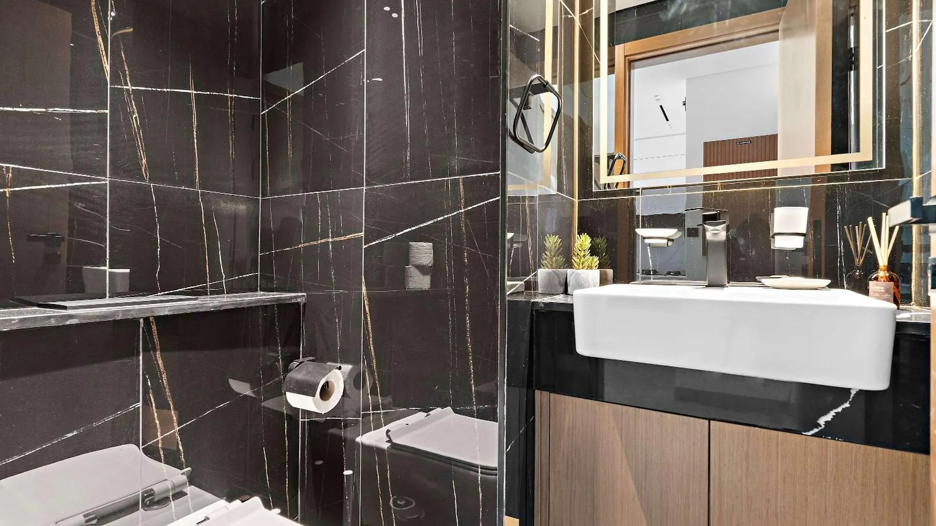 Apartment Silkhaus Premier 1Br In Binghatti Venus Near Jvc Dubai